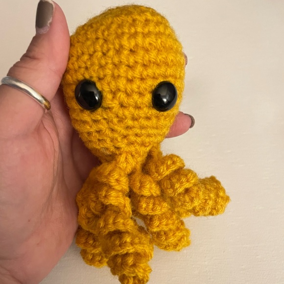 Handmade catnip cat toy - Picture 2 of 3